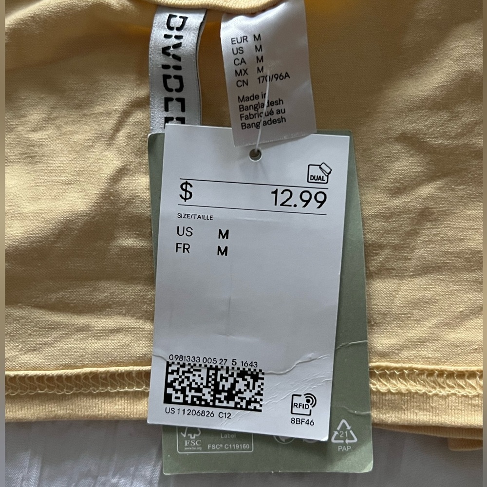 H&M Long Sleeve - Picture 3 of 3
